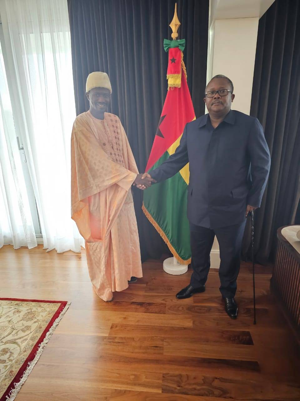 Le Marabout Sérigne Fallou Mbacké Aby reçu par le président Bissau guinéen..